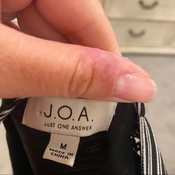 Boutique J.O.A romper - Picture 3 of 3